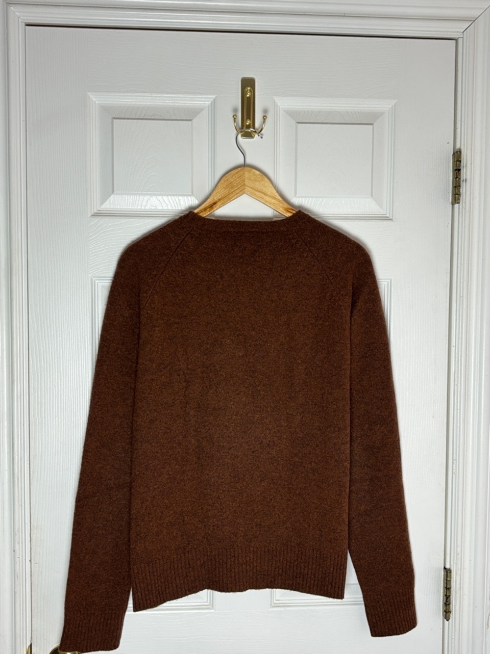J.CREW Men's Brown 100% Lambswool Raglan Crewneck Sweater Size M - Picture 2 of 5